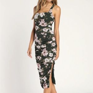 NWT Lulu’s VIP Treatment Green Floral Mesh Ruched Bodycon Midi Dress